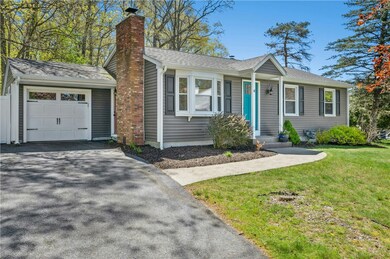41 Crestwood Ct, Cumberland, RI 02864 - photo 5