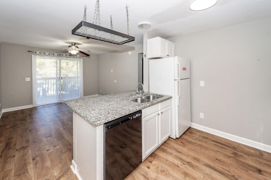 1530 Fort Johnson Rd unit 3J, Charleston, SC 29412 - photo 2