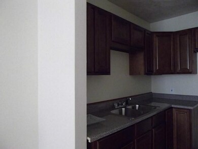 430 Pine St unit 1F, Providence, RI 02907 - photo 5