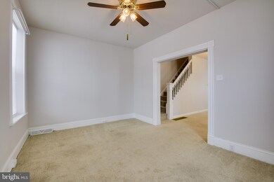 819 Concord St, Hagerstown, MD 21740 - photo 4
