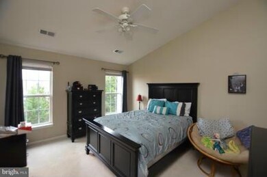 9727 Faber Ln, Bristow, VA 20136 - photo 6