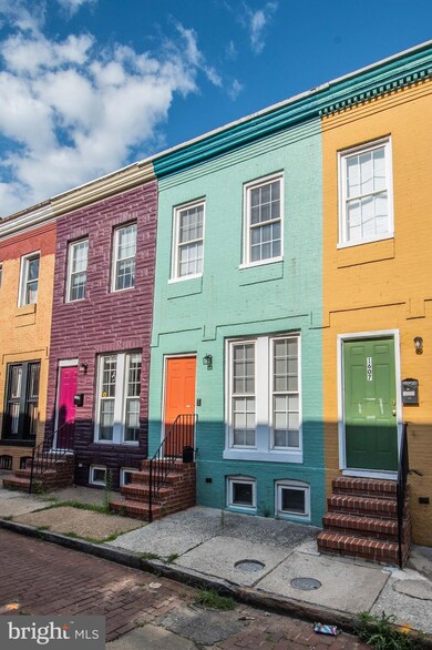 1609 Latrobe St, Baltimore, MD 21202 - photo 2