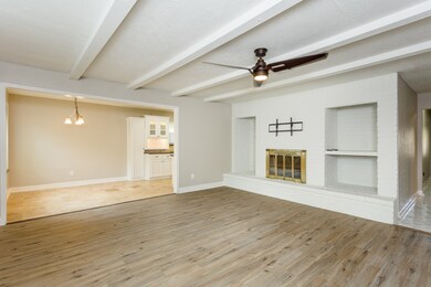 16410 Barcelona Dr, Friendswood, TX 77546 - photo 3