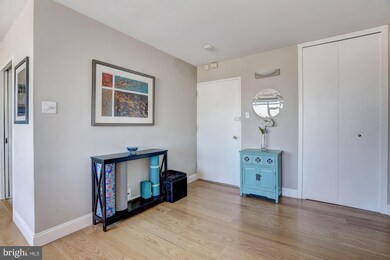 Dupont East Condominium unit 920, Washington, DC 20036 - photo 3