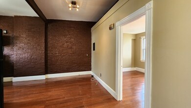 4 Wilbur Ct unit 3, Boston, MA 02128 - photo 4