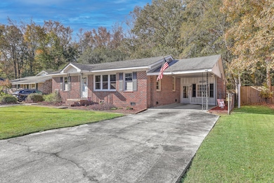 135 Pandora Dr, Goose Creek, SC 29445 - photo 3