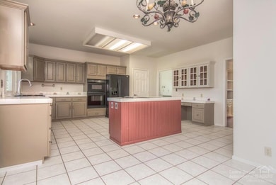 22680 Crest View Ln, Bend, OR 97702 - photo 5