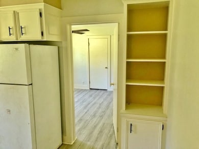 1010 Henry Burch Rd, McComb, MS 39648 - photo 5