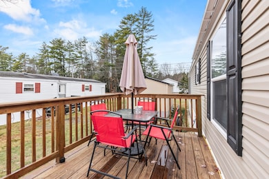 16 Maplewood Dr, Limington, ME 04049 - photo 2