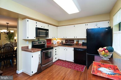 7188 Lasting Light Way, Columbia, MD 21045 - photo 2