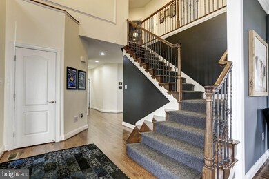 5698 Rhonda Rd, Sykesville, MD 21784 - photo 3