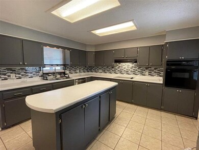 7104 Chaparral St, Texarkana, TX 75503 - photo 2