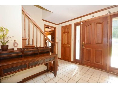 Entry/Foyer. LARGE NEUTRAL ENTRY WITH WELL CARED F