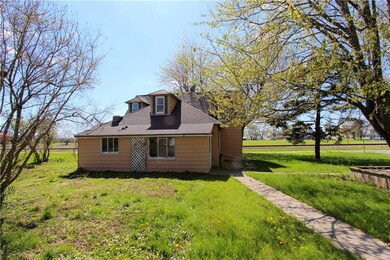 415 S Railroad St, Atlanta, IN 46031 - photo 4