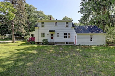 11 Chachapacasset Rd, Barrington, RI 02806 - photo 7