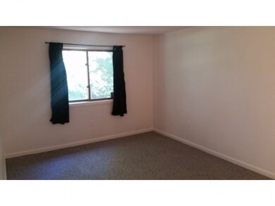 231 Stonebridge Dr unit 231, Nashua, NH 03063 - photo 7