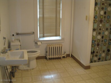 38 Frothingham St, Pittston, PA 18640 - photo 5