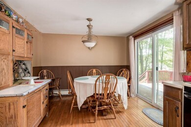 21 Rochester Ave, Rochester, NH 03867 - photo 4