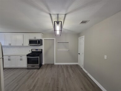 3911 Alice St unit A, Houston, TX 77021 - photo 6