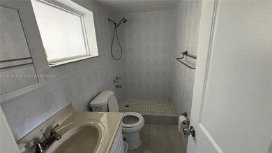 251 W 27th St, Hialeah, FL 33010 - photo 3