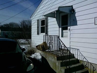 16 Wood Rd, Middletown, RI 02842 - photo 7