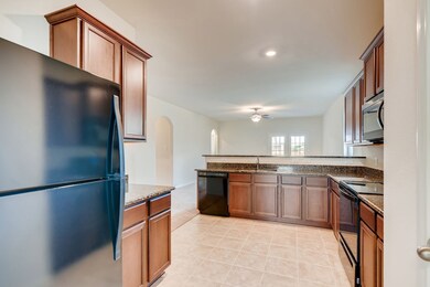 22630 Hollow Amber Dr, Hockley, TX 77447 - photo 3