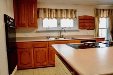 54 S Main St, Ashburnham, MA 01430 - photo 6