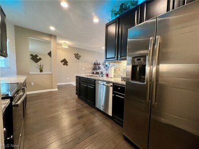 812 Robinson Dr, Lagrange, OH 44050 - photo 6