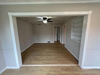 1525 E Elm St, Griffith, IN 46319 - photo 3