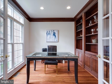 6426 Recreation Ln, Falls Church, VA 22041 - photo 7