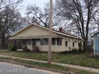 1308 Furlough Ave, High Point, NC 27260 - photo 2