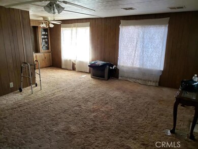 13901 Tam o Shanter Dr, Victorville, CA 92395 - photo 4