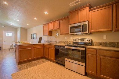 Argent Kitchen 4