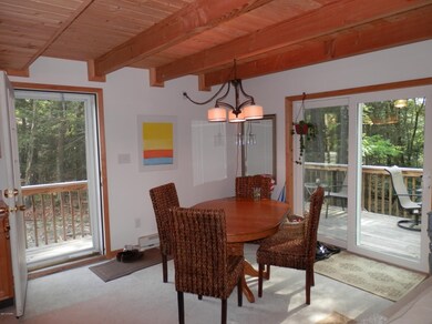 8 Canoochee Ct, Lake Ariel, PA 18436 - photo 5