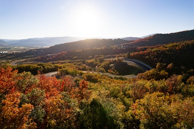 5941 E Legacy Mountian Dr unit 21, Huntsville, UT 84317 - photo 4