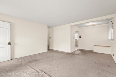 5 Wyoming Dr, Hazlet, NJ 07730 - photo 3
