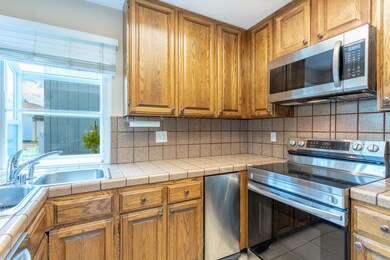 466 Ridgecrest Trail unit 136, Redding, CA 96003 - photo 2