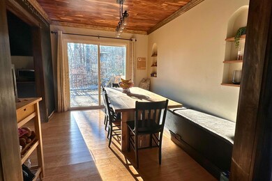 Dining Room (2)