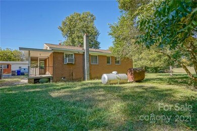708 Bivens Ln, Marshville, NC 28103 - photo 2