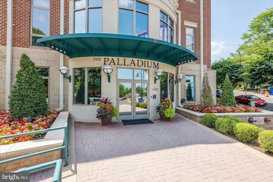 The Palladium at McLean unit 505, McLean, VA 22101 - photo 2