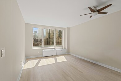 The Rushmore unit 12A, New York, NY 10069 - photo 4