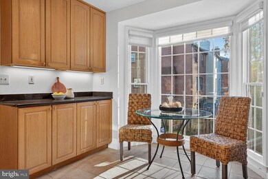 153 East St NE, Vienna, VA 22180 - photo 6