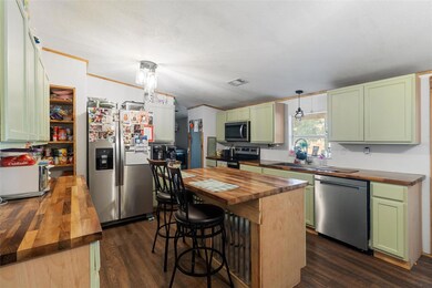 575 Bronco Rd, Zolfo Springs, FL 33890 - photo 4