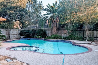 7714 Creek Glen Dr, Houston, TX 77095 - photo 2