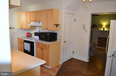 1123 Summit Ave, Front Royal, VA 22630 - photo 7