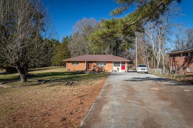 561 Dawnville Rd NE, Dalton, GA 30721 - photo 7