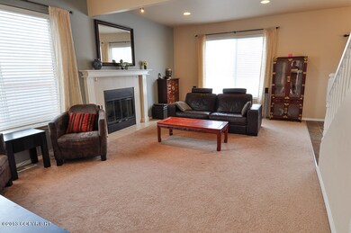 Living Room2