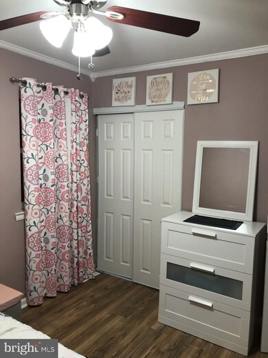 1486 Harford Square Dr, Edgewood, MD 21040 - photo 2