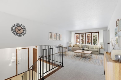 3907 Gresham Cir N, Saint Paul, MN 55128 - photo 3