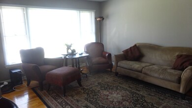 897 S Bryan St, Elmhurst, IL 60126 - photo 3